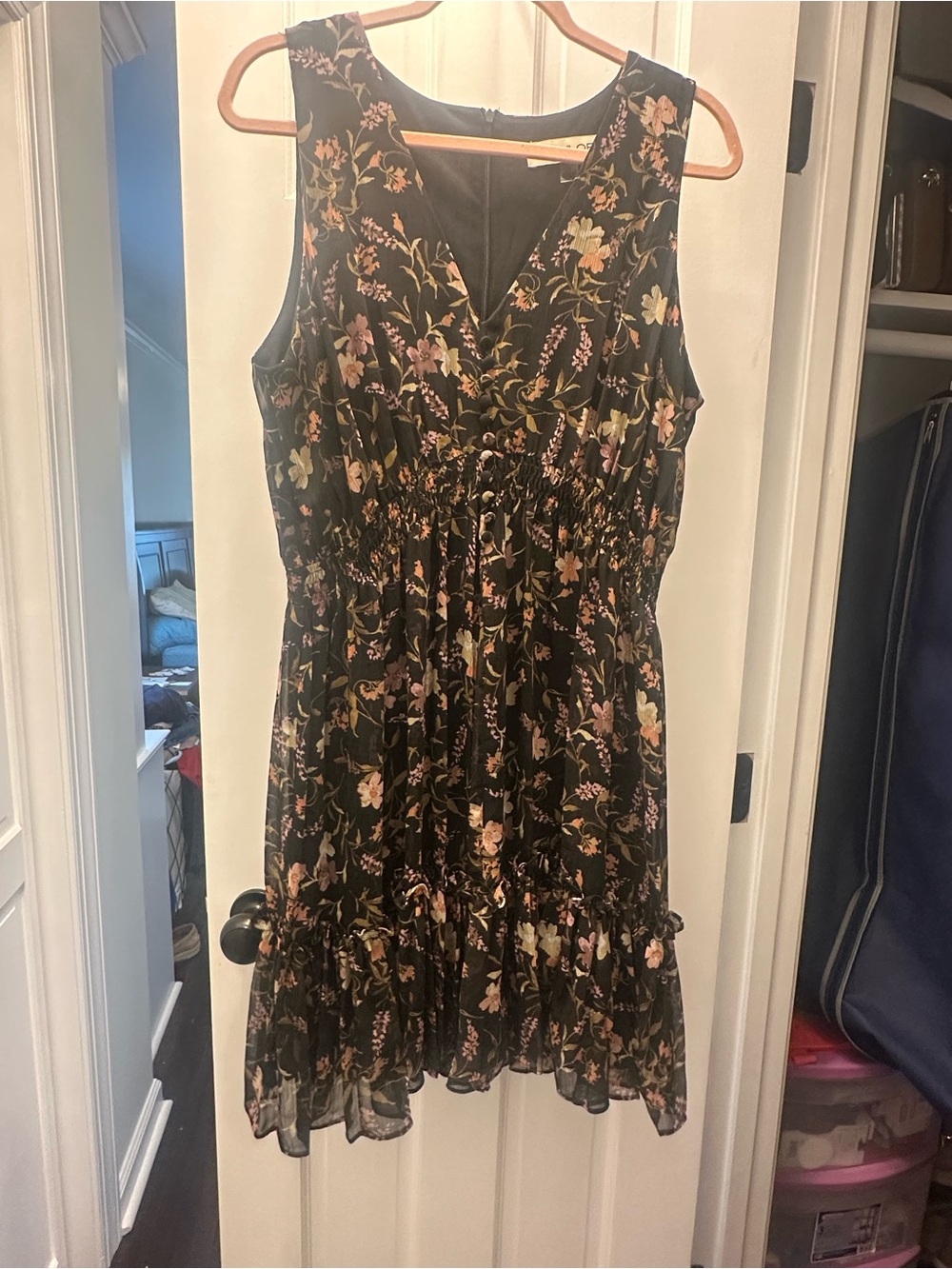 Taylor Black Floral Smocked V-Neck Sleeveless Dress